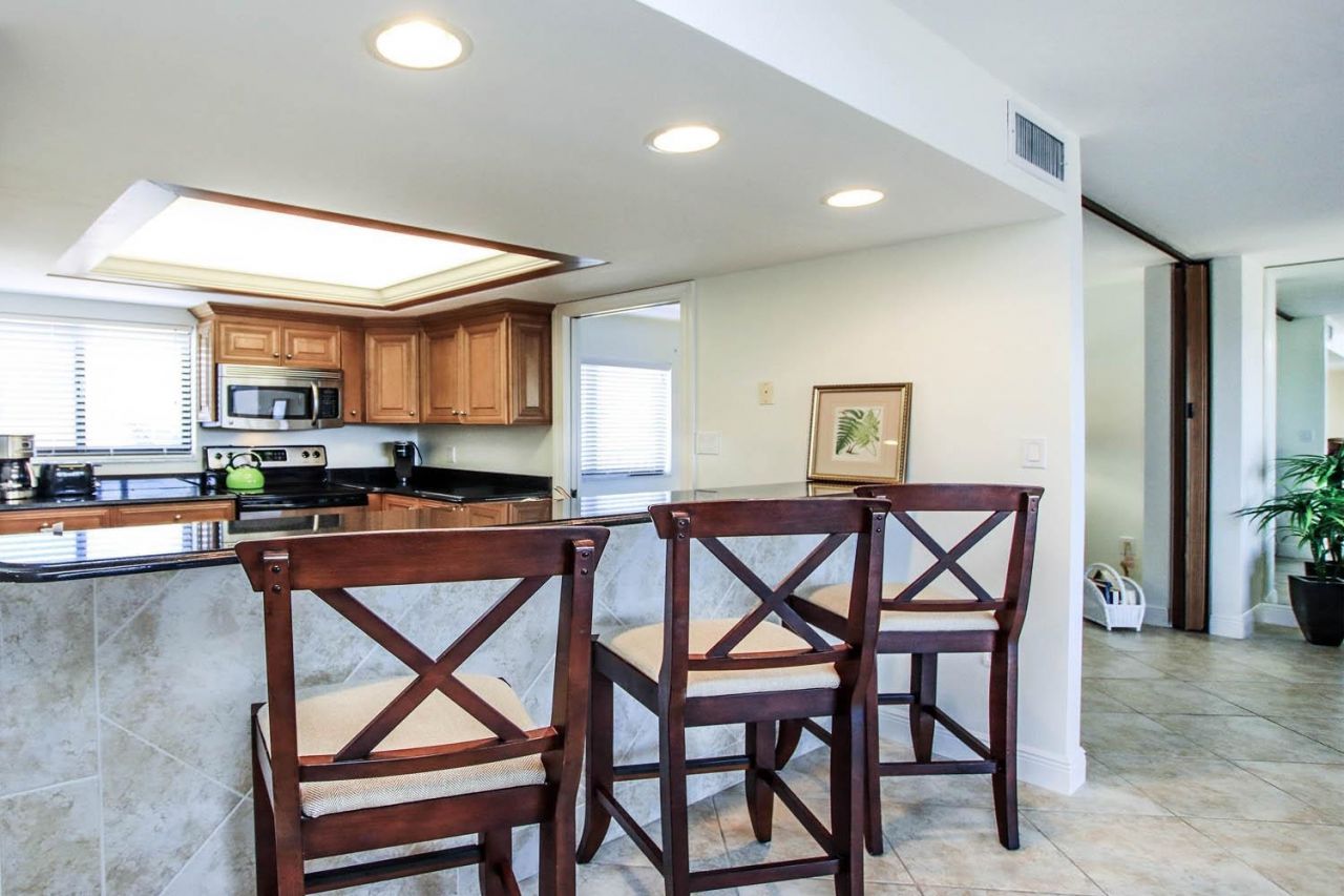 1401 Middle Gulf Dr, Unit R401, Sanibel, FL 33957 Photo