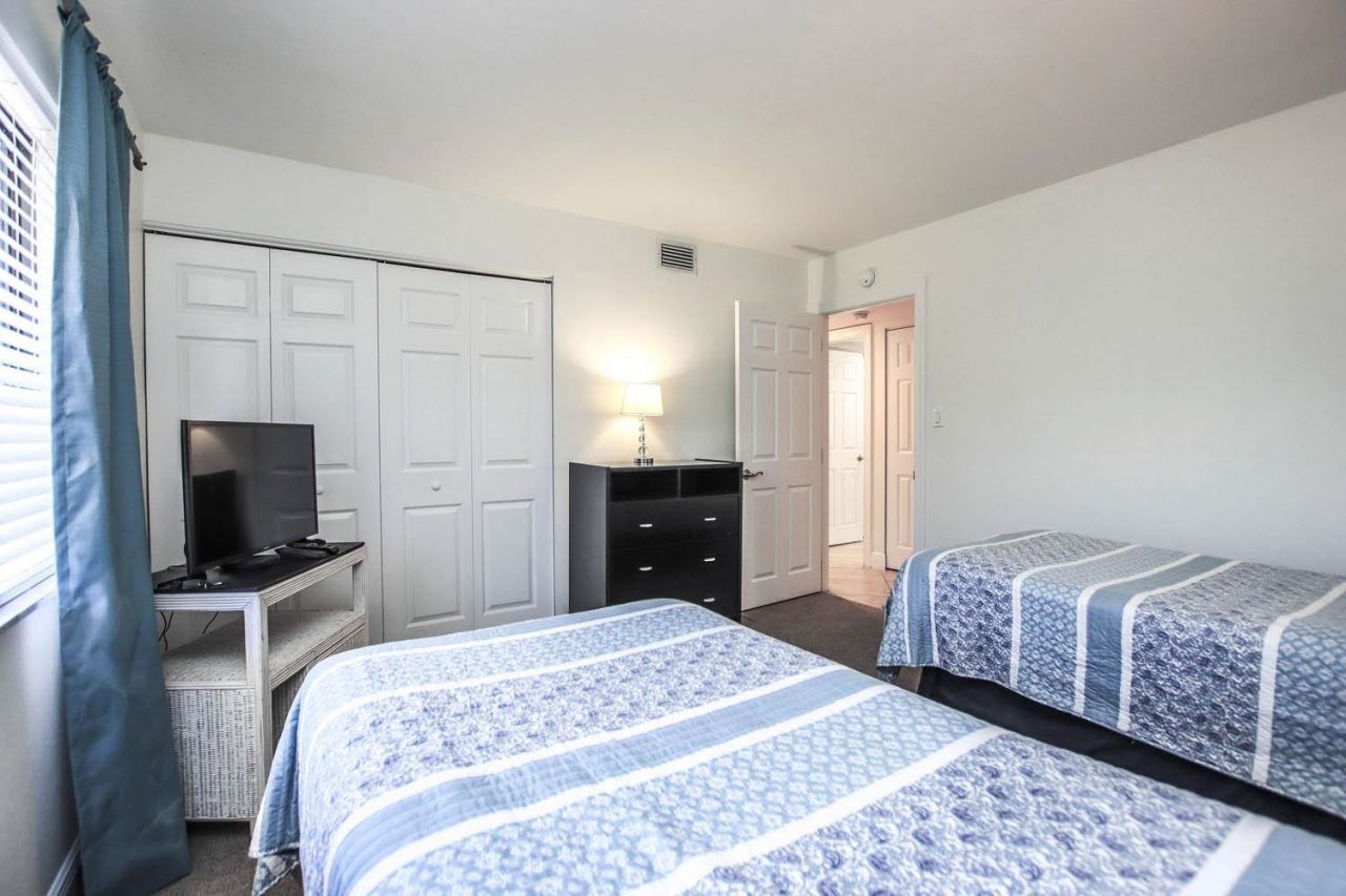 1401 Middle Gulf Dr, Unit R401, Sanibel, FL 33957 Photo