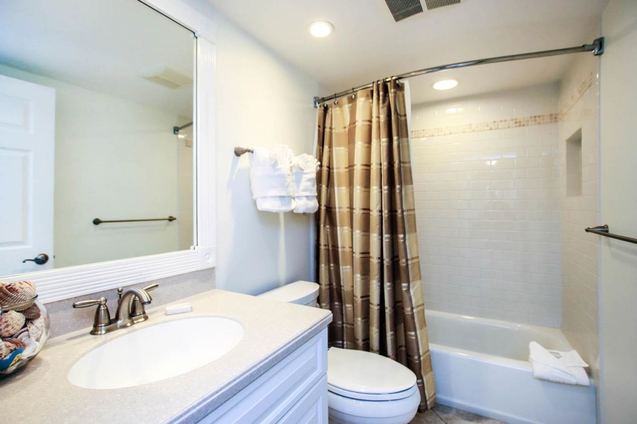 1401 Middle Gulf Dr, Unit R401, Sanibel, FL 33957 Photo