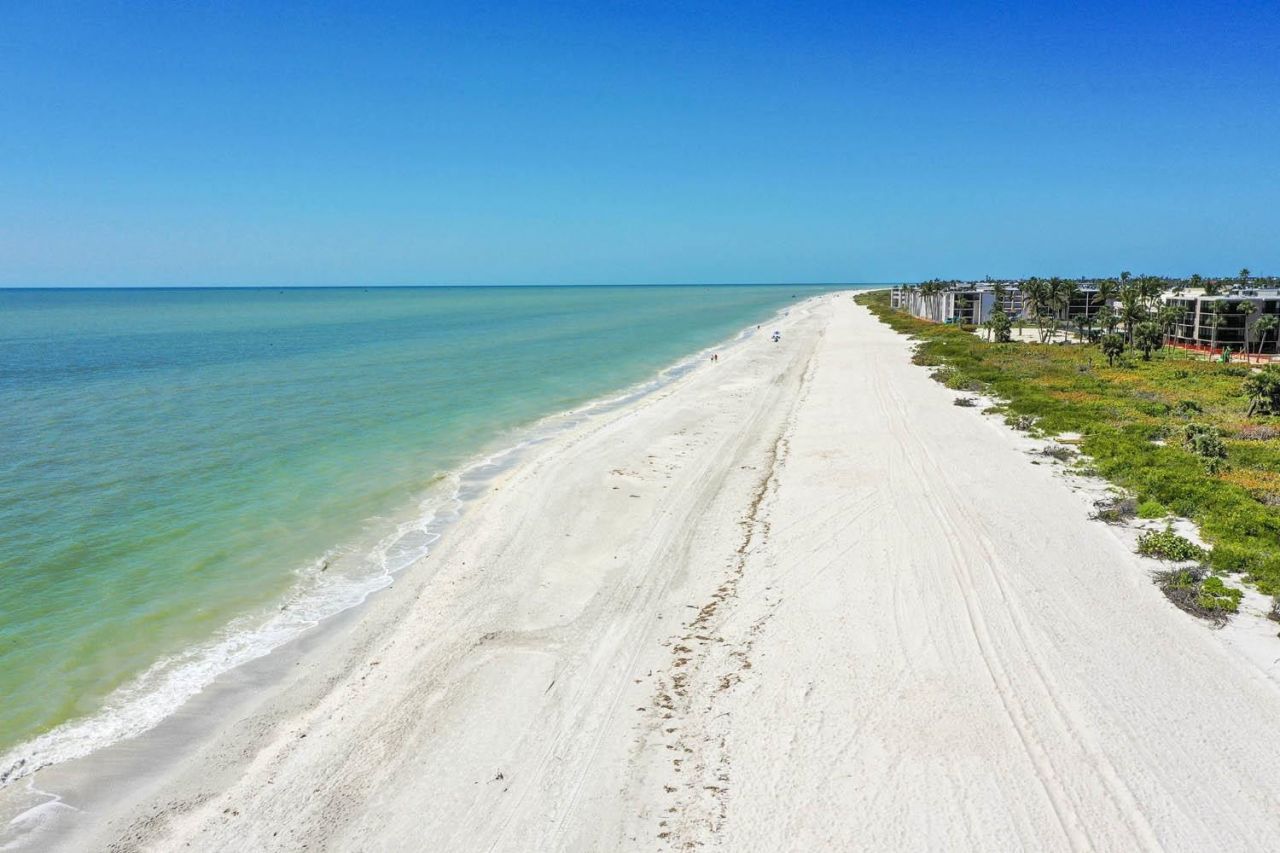1401 Middle Gulf Dr, Unit R401, Sanibel, FL 33957 Photo
