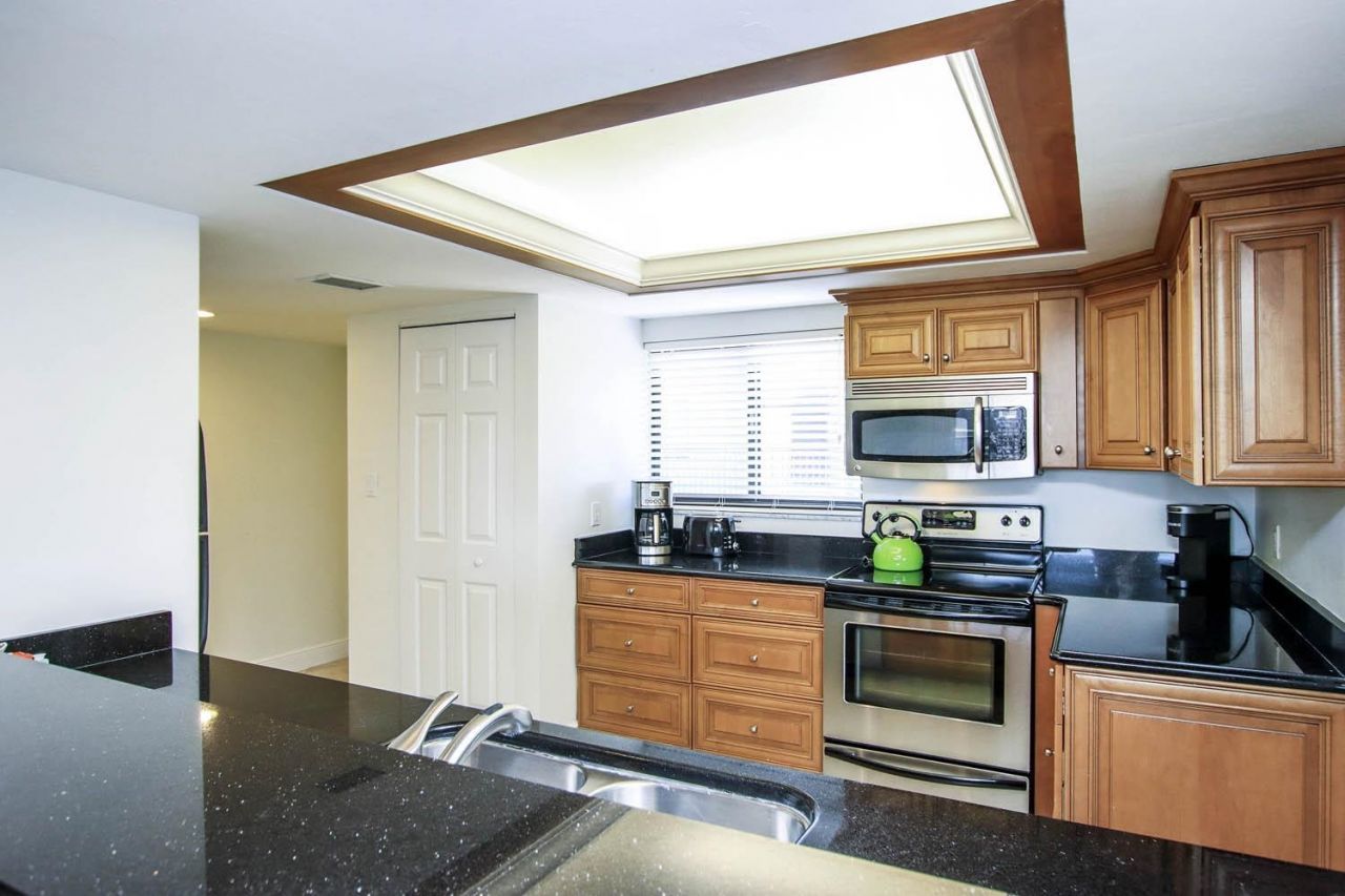 1401 Middle Gulf Dr, Unit R401, Sanibel, FL 33957 Photo