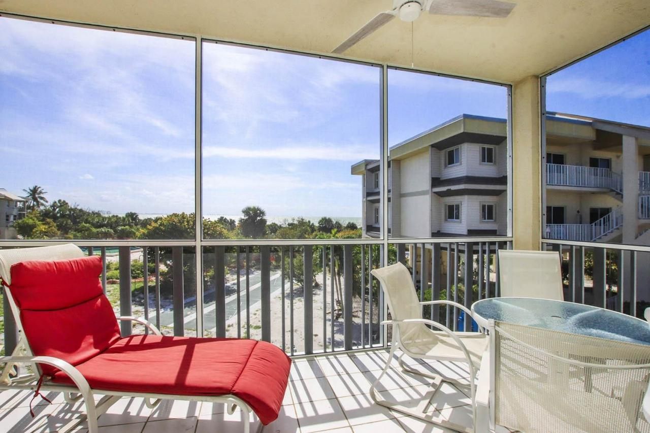 255 Periwinkle Way, Unit 7B, Sanibel, FL 33957 Photo