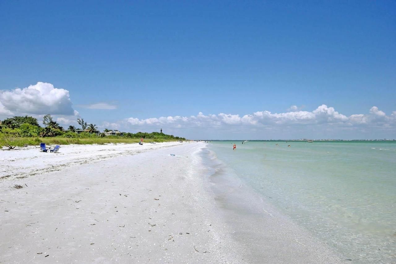 255 Periwinkle Way, Unit 7B, Sanibel, FL 33957 Photo