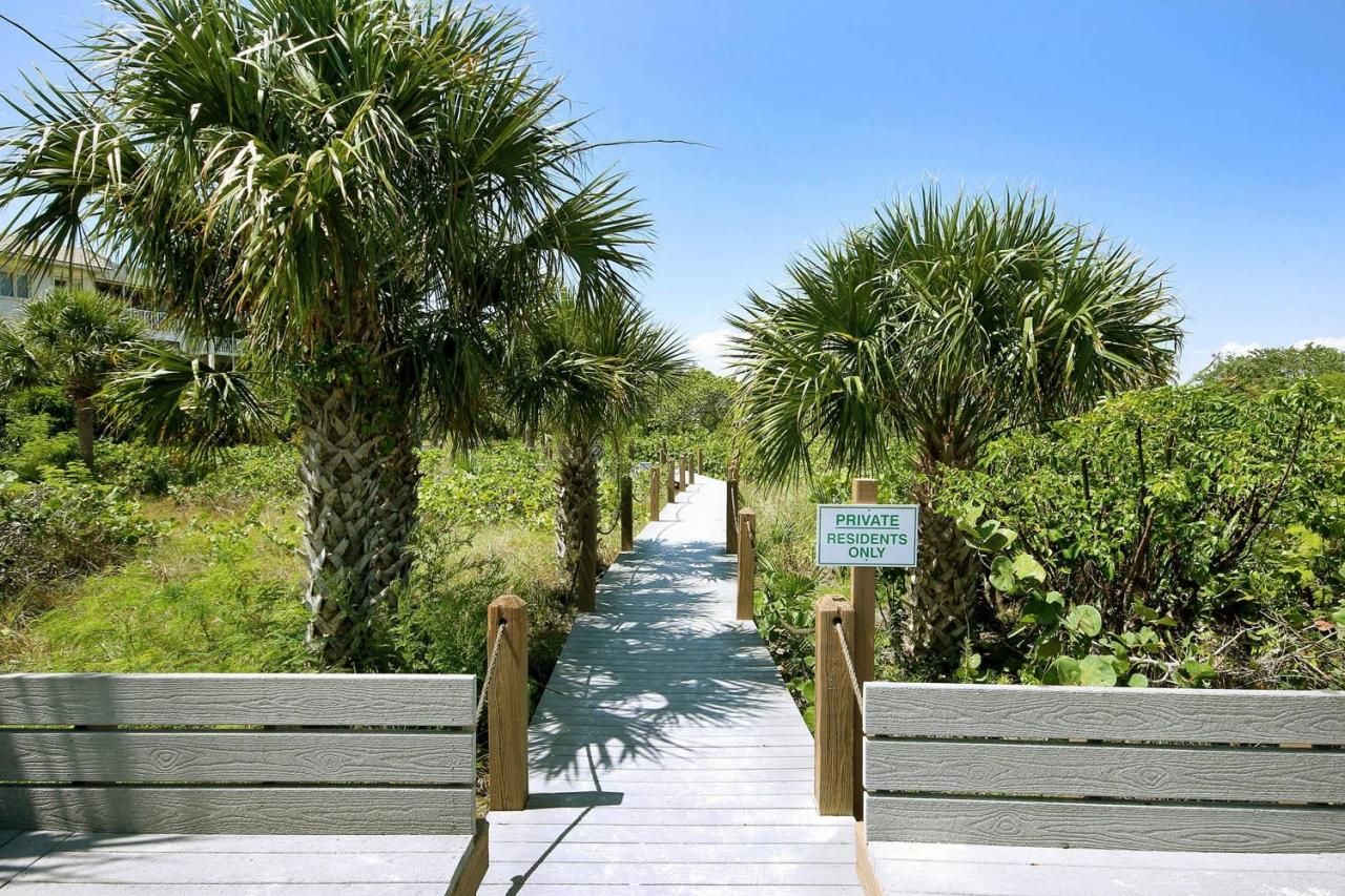 255 Periwinkle Way, Unit 7B, Sanibel, FL 33957 Photo