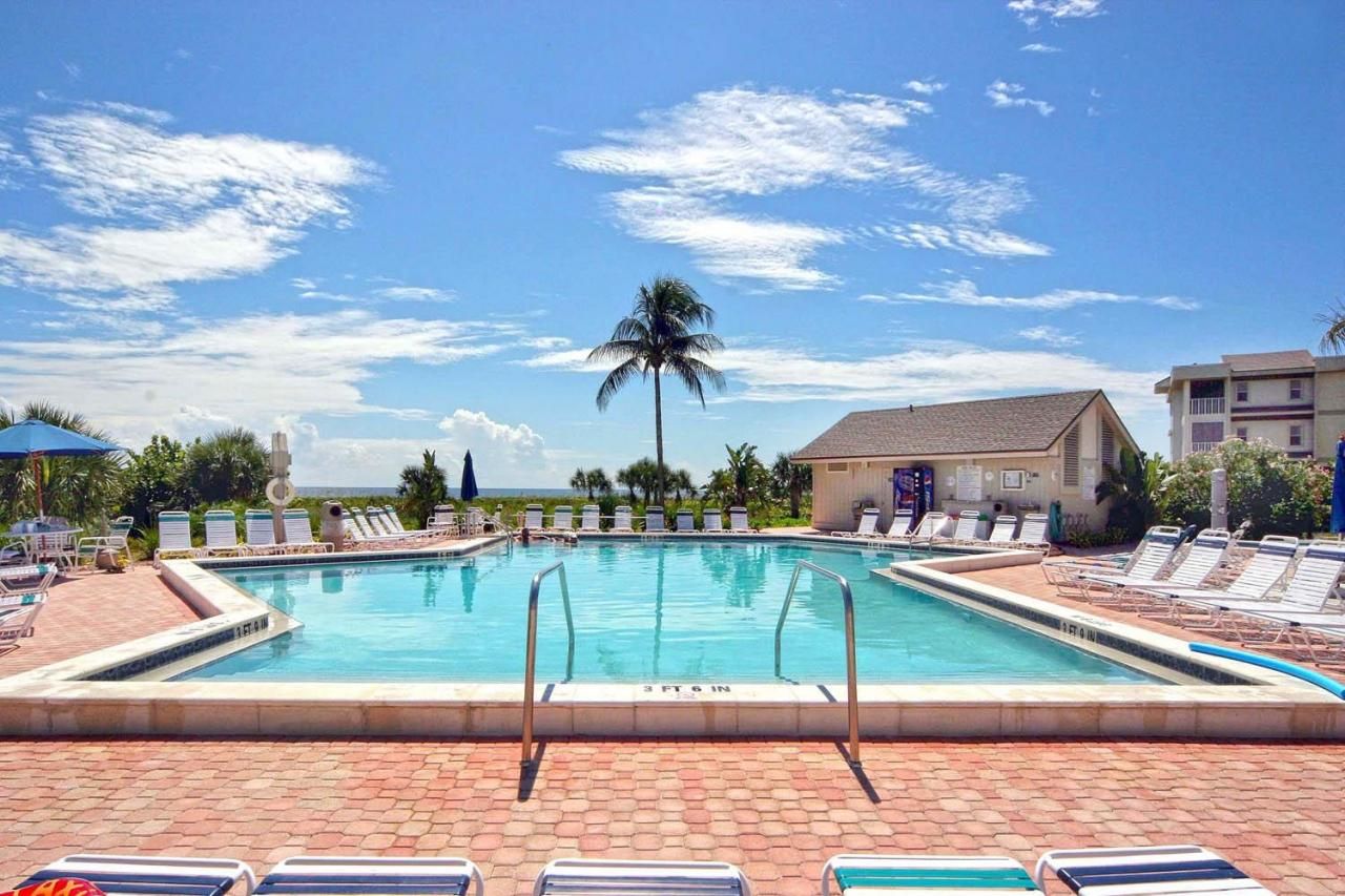 255 Periwinkle Way, Unit 7B, Sanibel, FL 33957 Photo