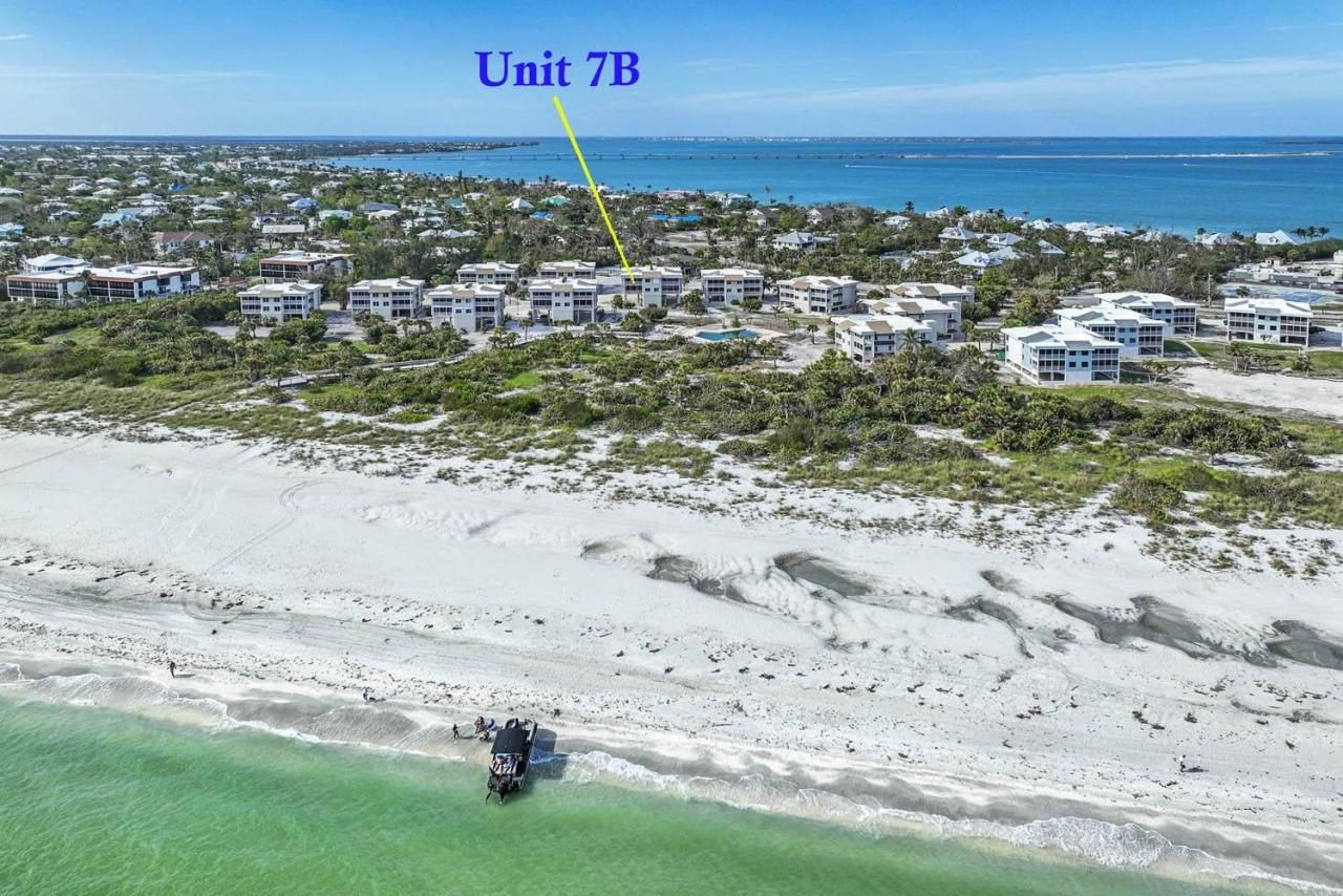 255 Periwinkle Way, Unit 7B, Sanibel, FL 33957 Photo