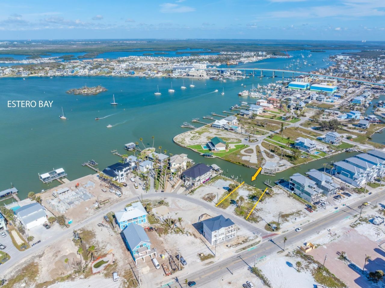 587 Carlos Cir, Fort Myers Beach, FL 33931 Photo