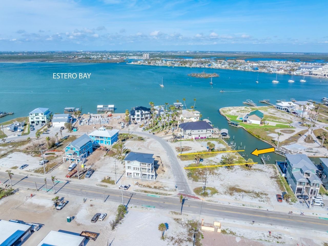 587 Carlos Cir, Fort Myers Beach, FL 33931 Photo
