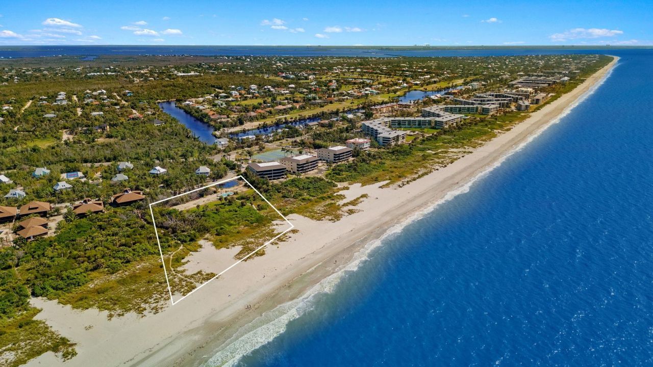 1801 Olde Middle Gulf Dr, Sanibel, FL 33957 Photo