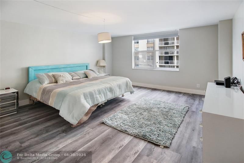 1865 S Ocean Dr, Unit 6C, Hallandale Beach, FL 33009 Photo