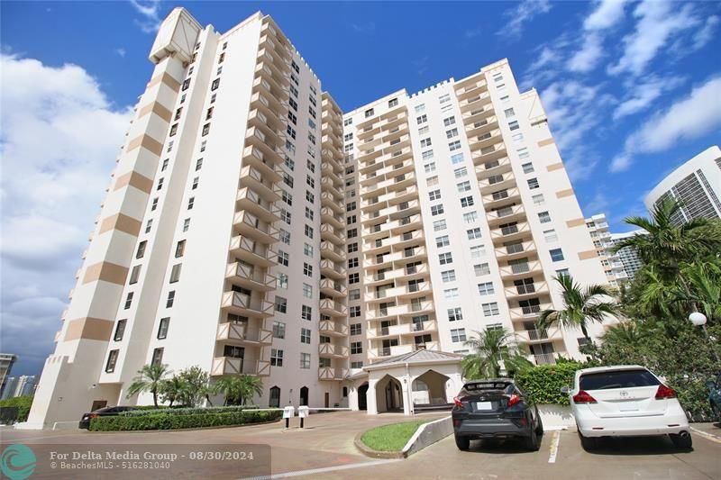 1865 S Ocean Dr, Unit 6C, Hallandale Beach, FL 33009 Photo