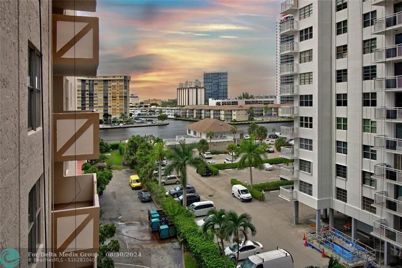 1865 S Ocean Dr, Unit 6C, Hallandale Beach, FL 33009 Photo