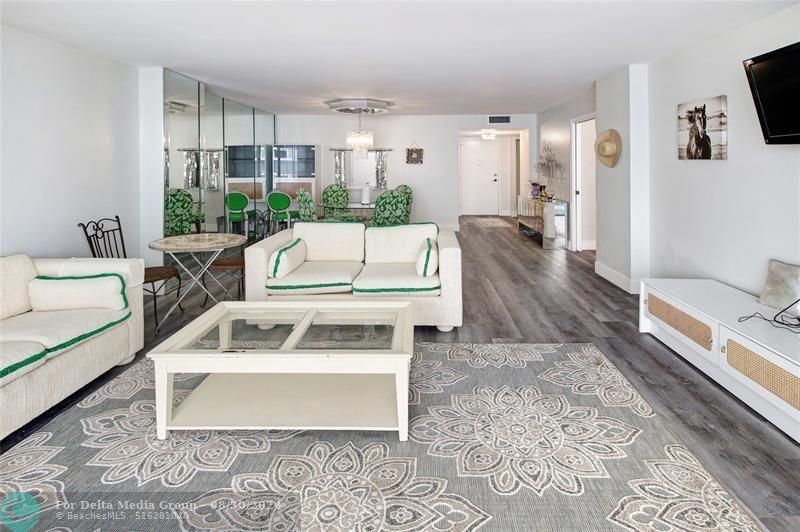 1865 S Ocean Dr, Unit 6C, Hallandale Beach, FL 33009 Photo