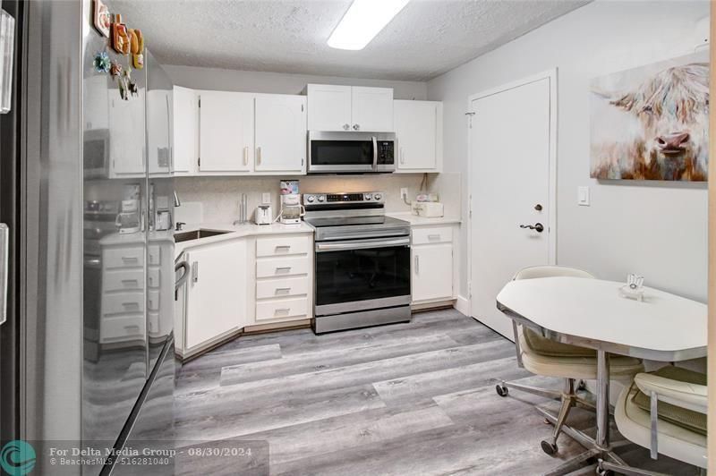 1865 S Ocean Dr, Unit 6C, Hallandale Beach, FL 33009 Photo