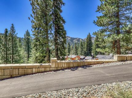 1060 Sandy Way, Olympic Valley, CA 96146 Photo