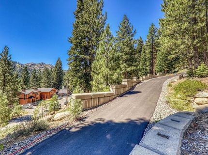 1060 Sandy Way, Olympic Valley, CA 96146 Photo