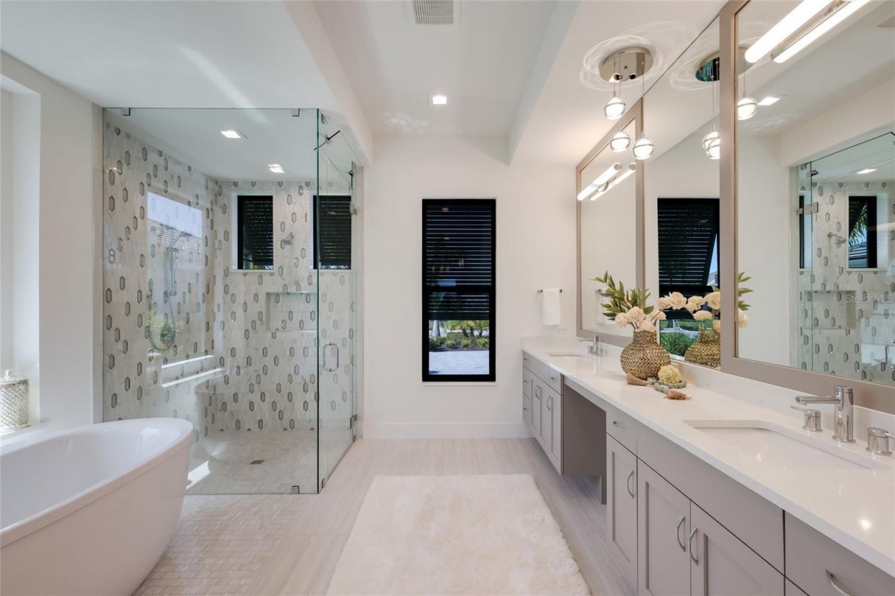 1107 Blue Shell Loop, Sarasota, FL 34240 Photo