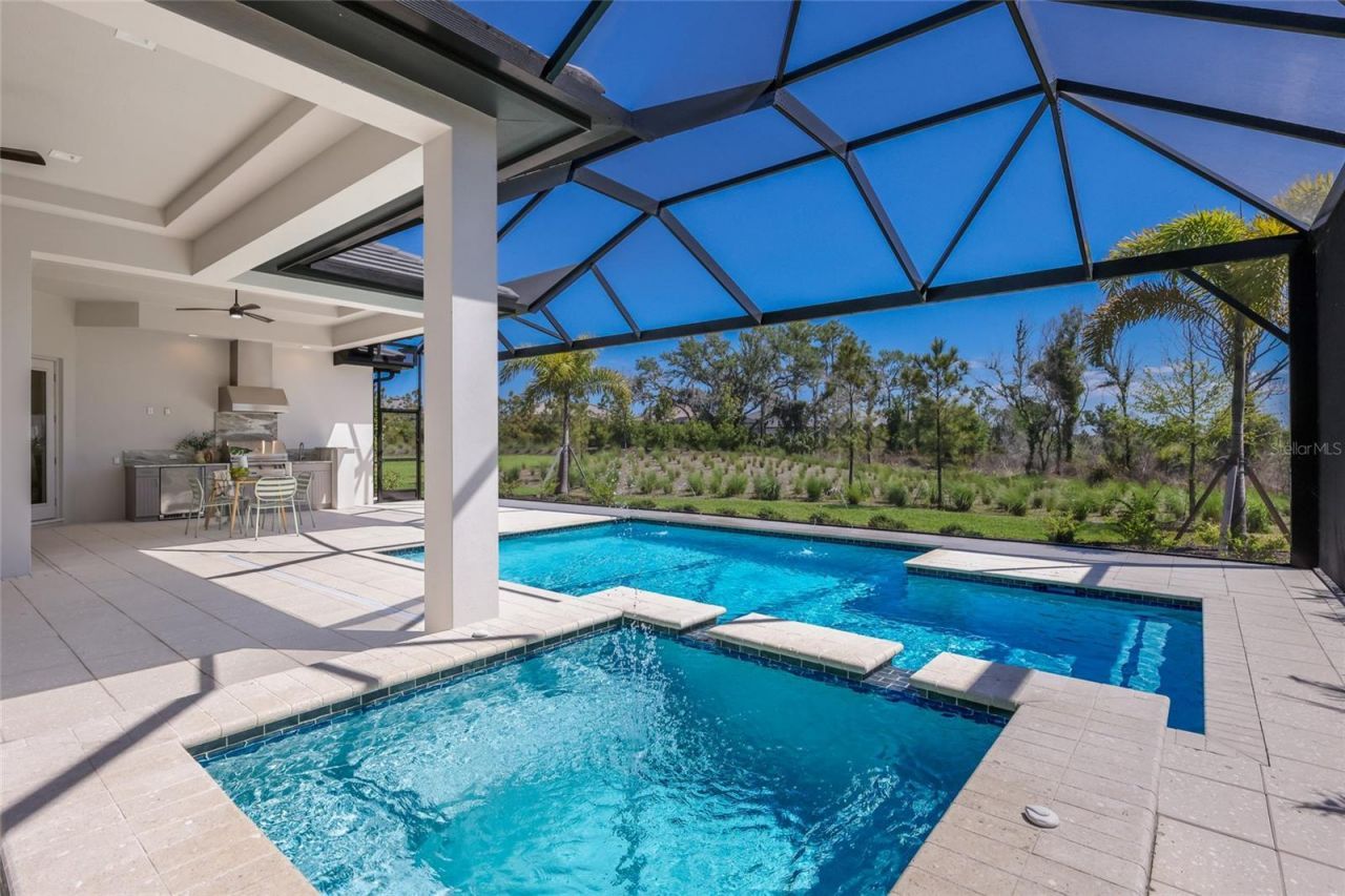 1107 Blue Shell Loop, Sarasota, FL 34240 Photo