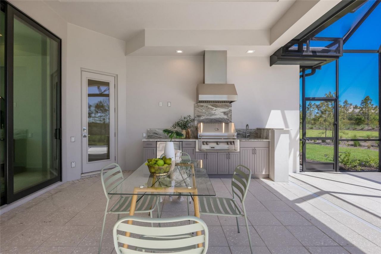 1107 Blue Shell Loop, Sarasota, FL 34240 Photo