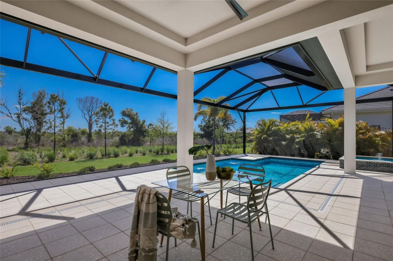 1107 Blue Shell Loop, Sarasota, FL 34240 Photo