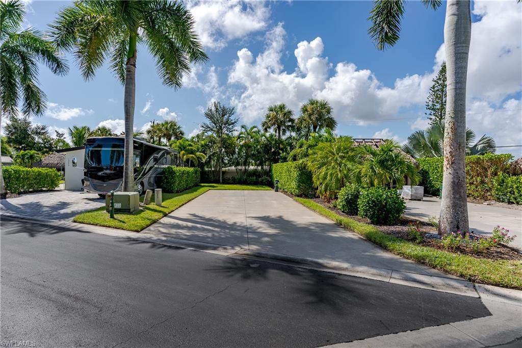 13491 Snook Cir, Naples, FL 34114 Photo