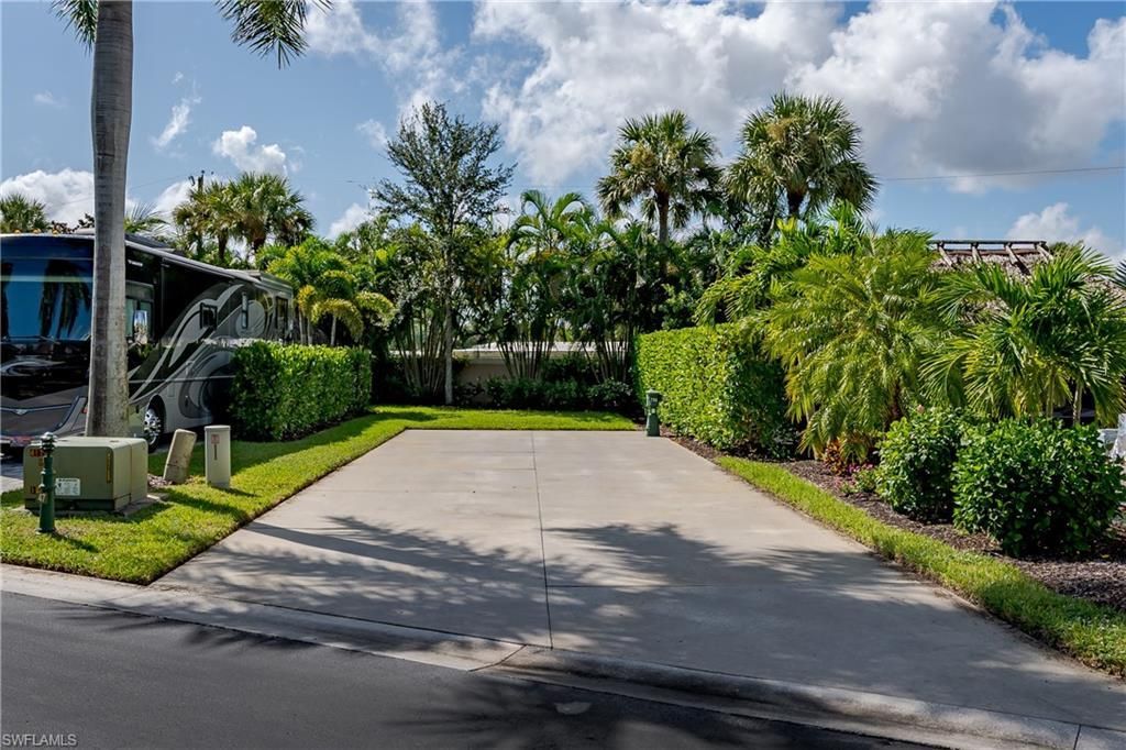 13491 Snook Cir, Naples, FL 34114 Photo
