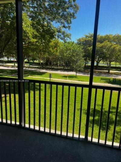 3475 N Country Club Dr, Unit 204, Aventura, FL 33180 Photo