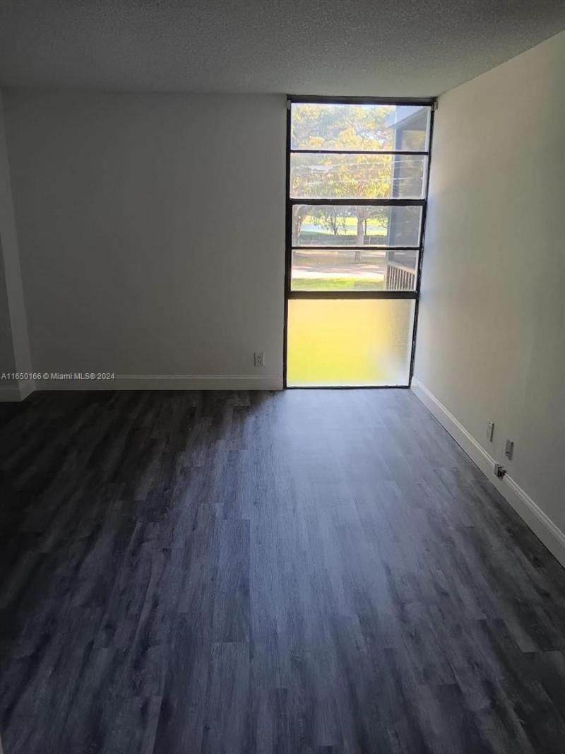 3475 N Country Club Dr, Unit 204, Aventura, FL 33180 Photo