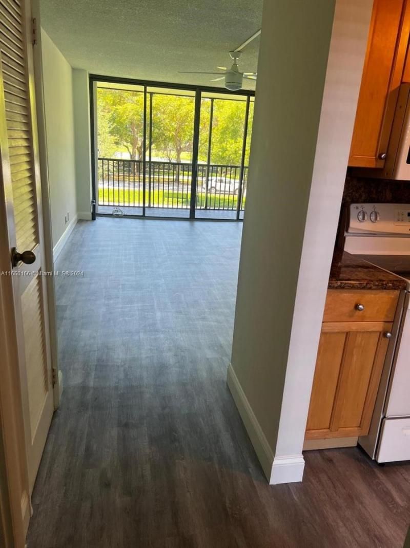 3475 N Country Club Dr, Unit 204, Aventura, FL 33180 Photo