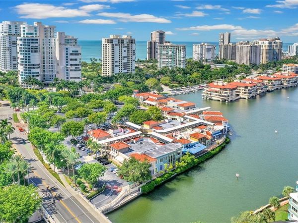 555 Park Shore DR, Unit B-412, NAPLES, FL 34103