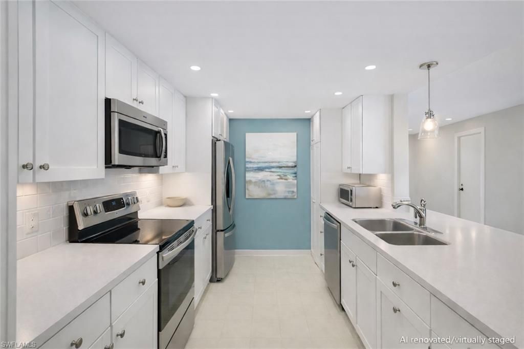 555 Park Shore Dr, Unit B-412, Naples, FL 34103 Photo