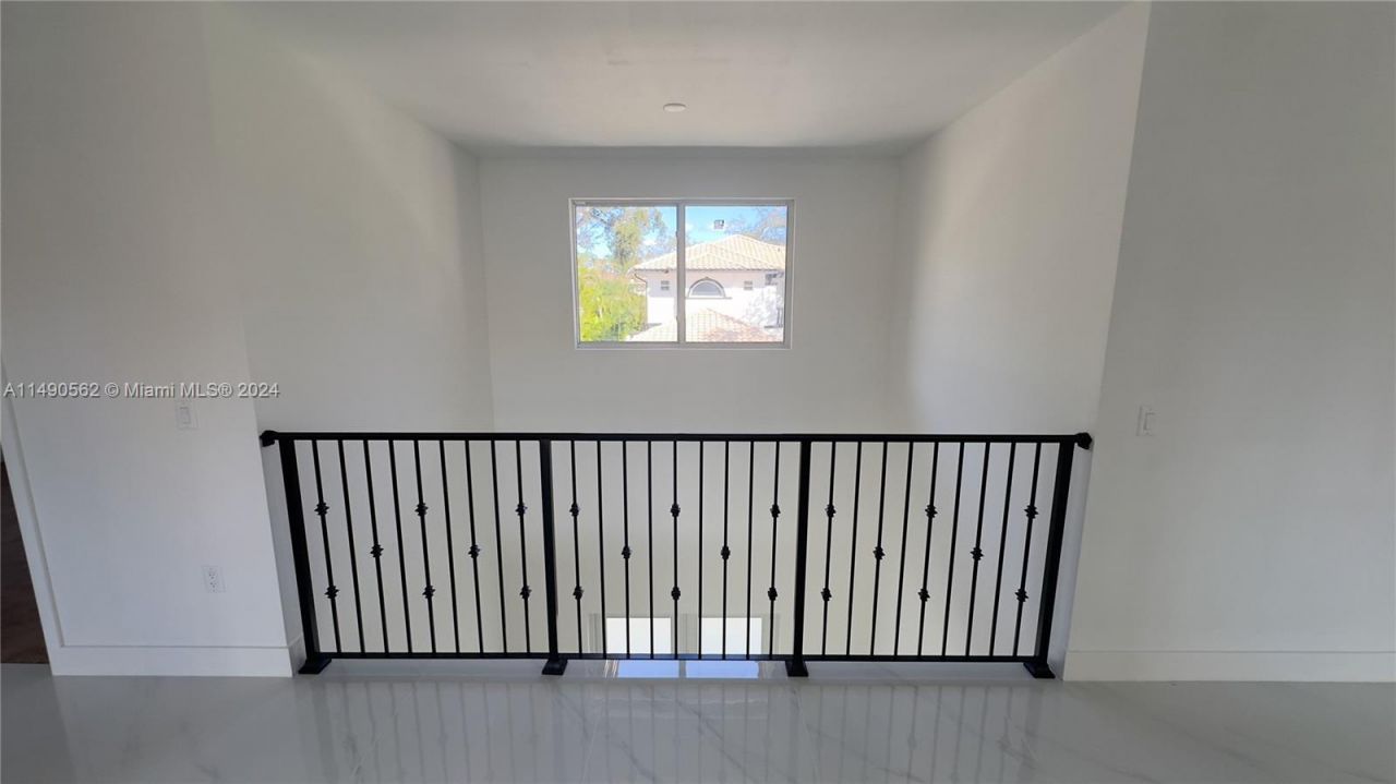 3562 Forest View Cir, Dania Beach, FL 33312 Photo