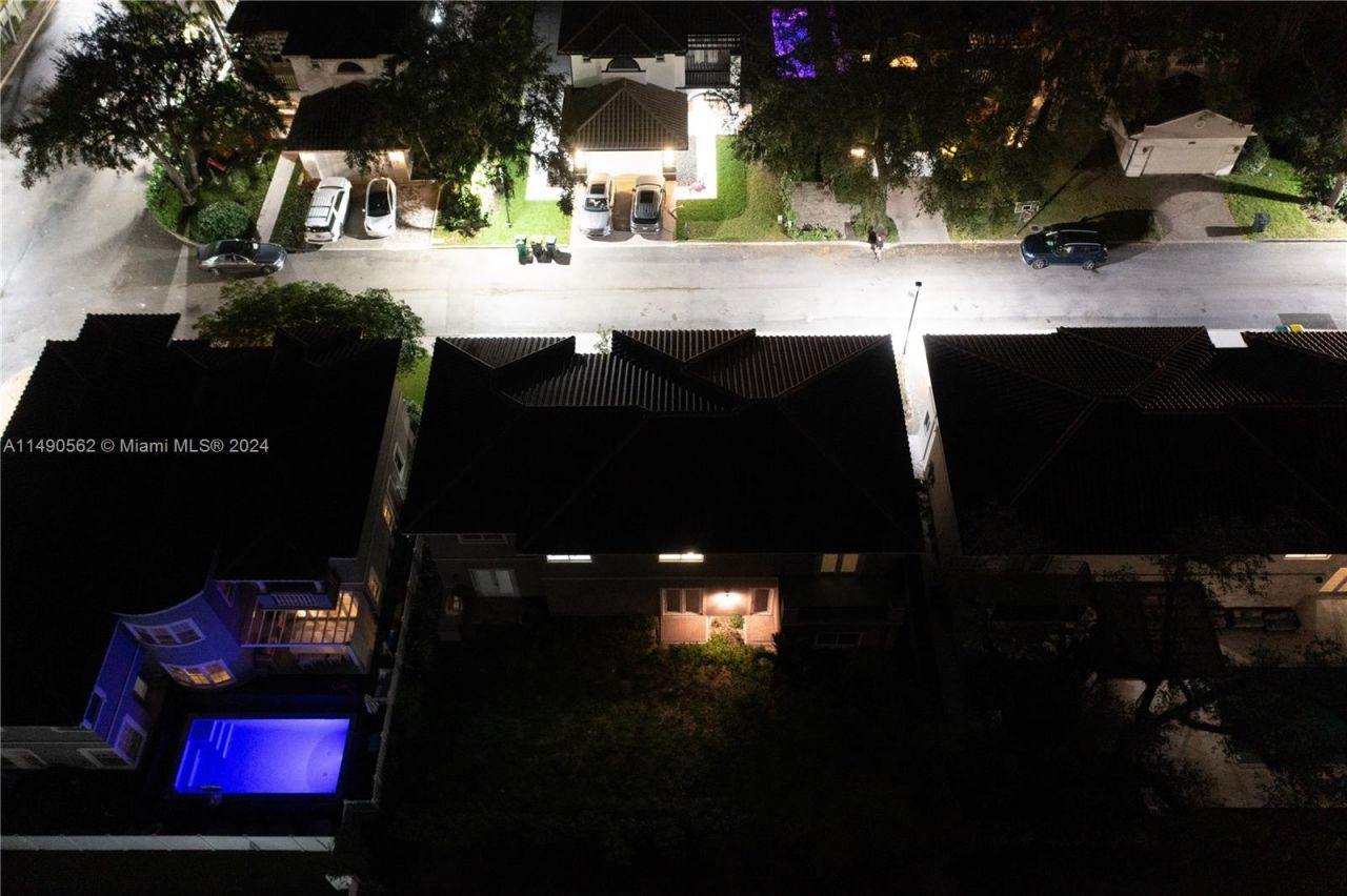 3562 Forest View Cir, Dania Beach, FL 33312 Photo