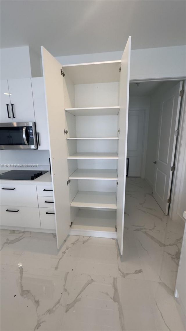 3523 Forest View Cir, Dania Beach, FL 33312 Photo