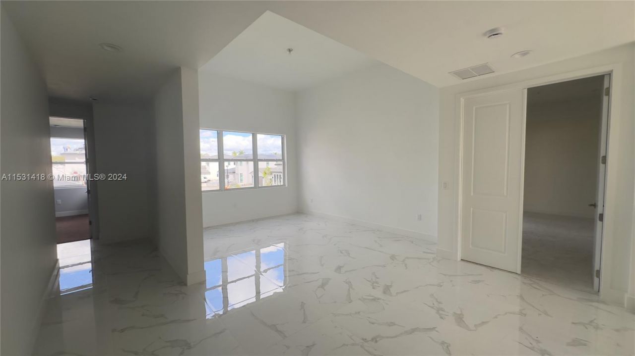 3523 Forest View Cir, Dania Beach, FL 33312 Photo