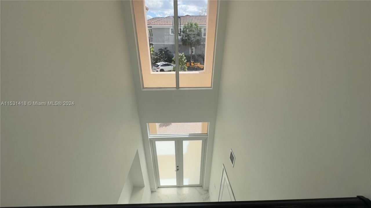 3523 Forest View Cir, Dania Beach, FL 33312 Photo