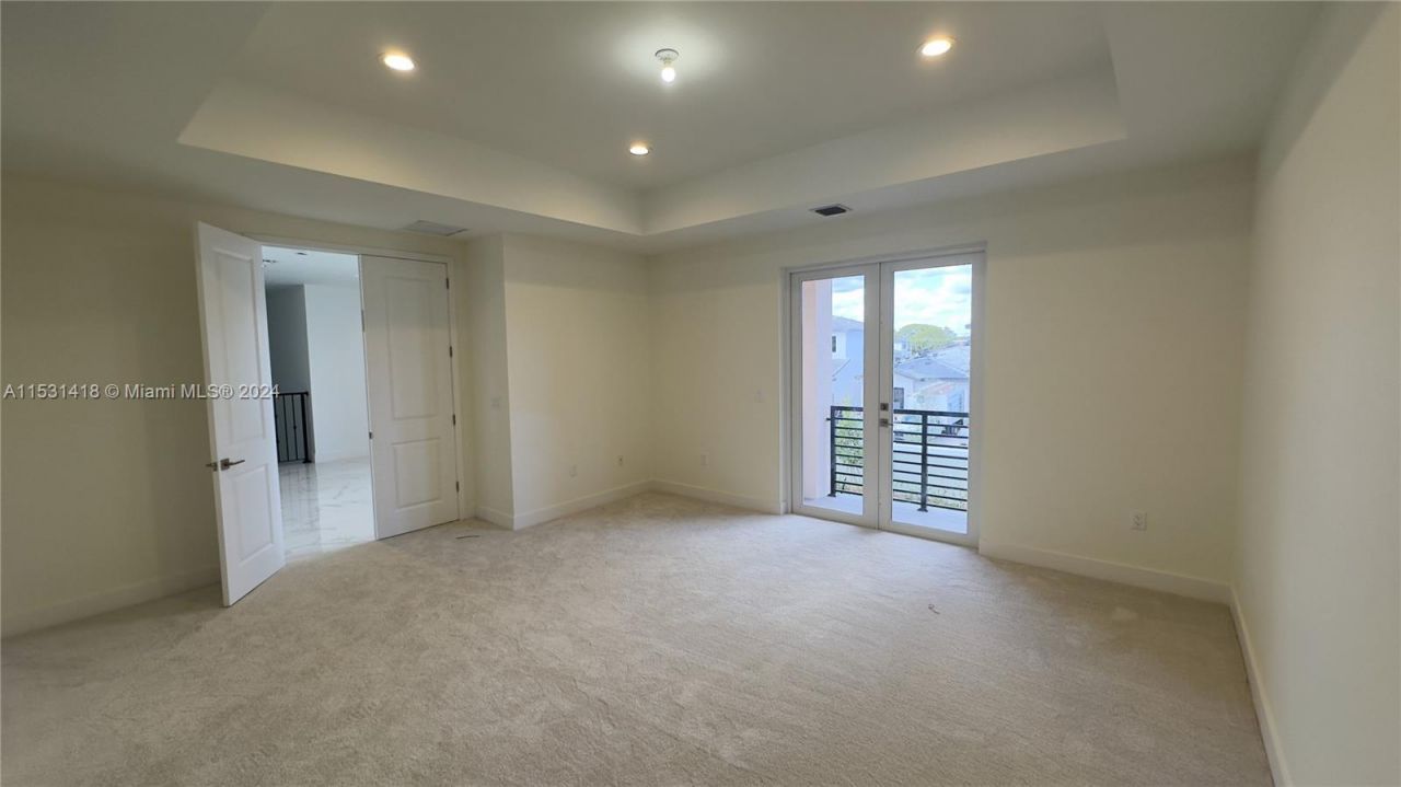 3523 Forest View Cir, Dania Beach, FL 33312 Photo