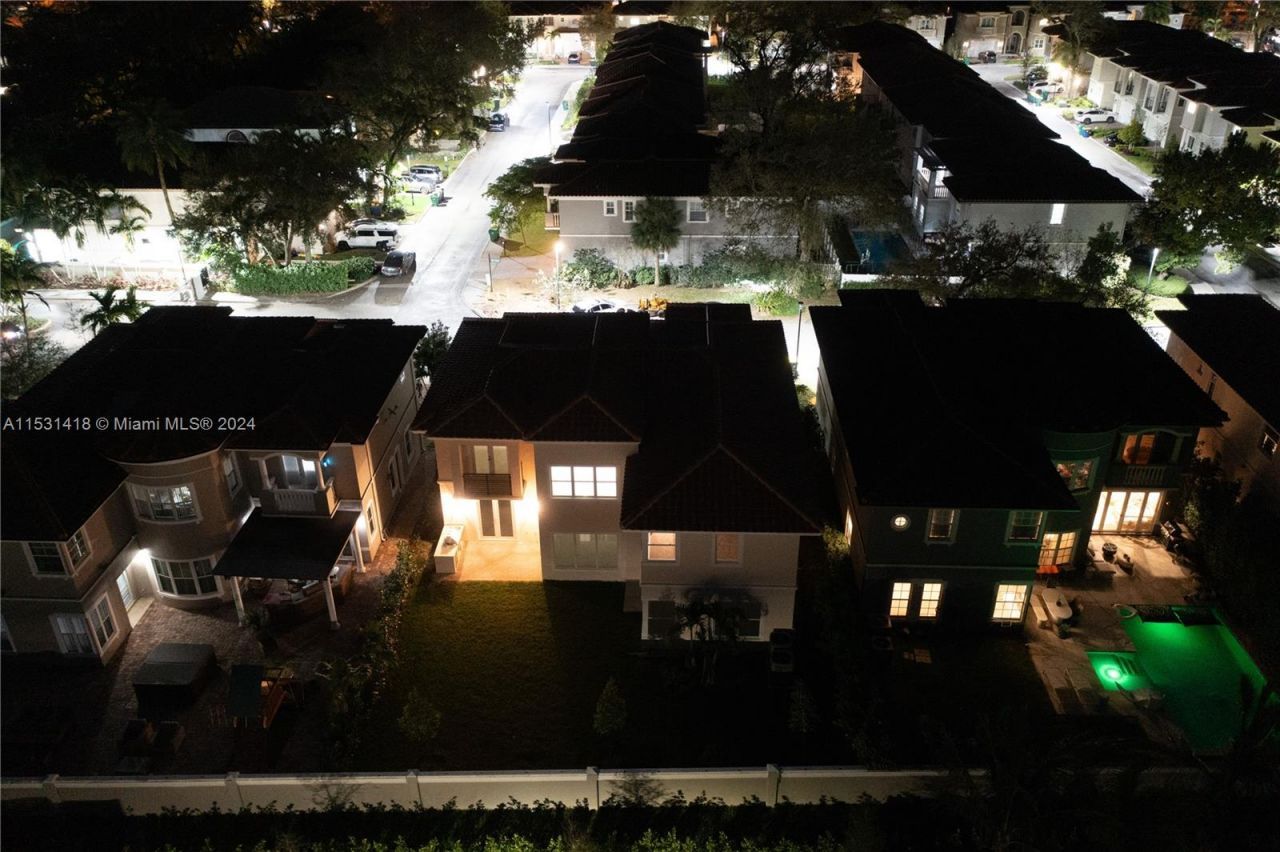 3523 Forest View Cir, Dania Beach, FL 33312 Photo