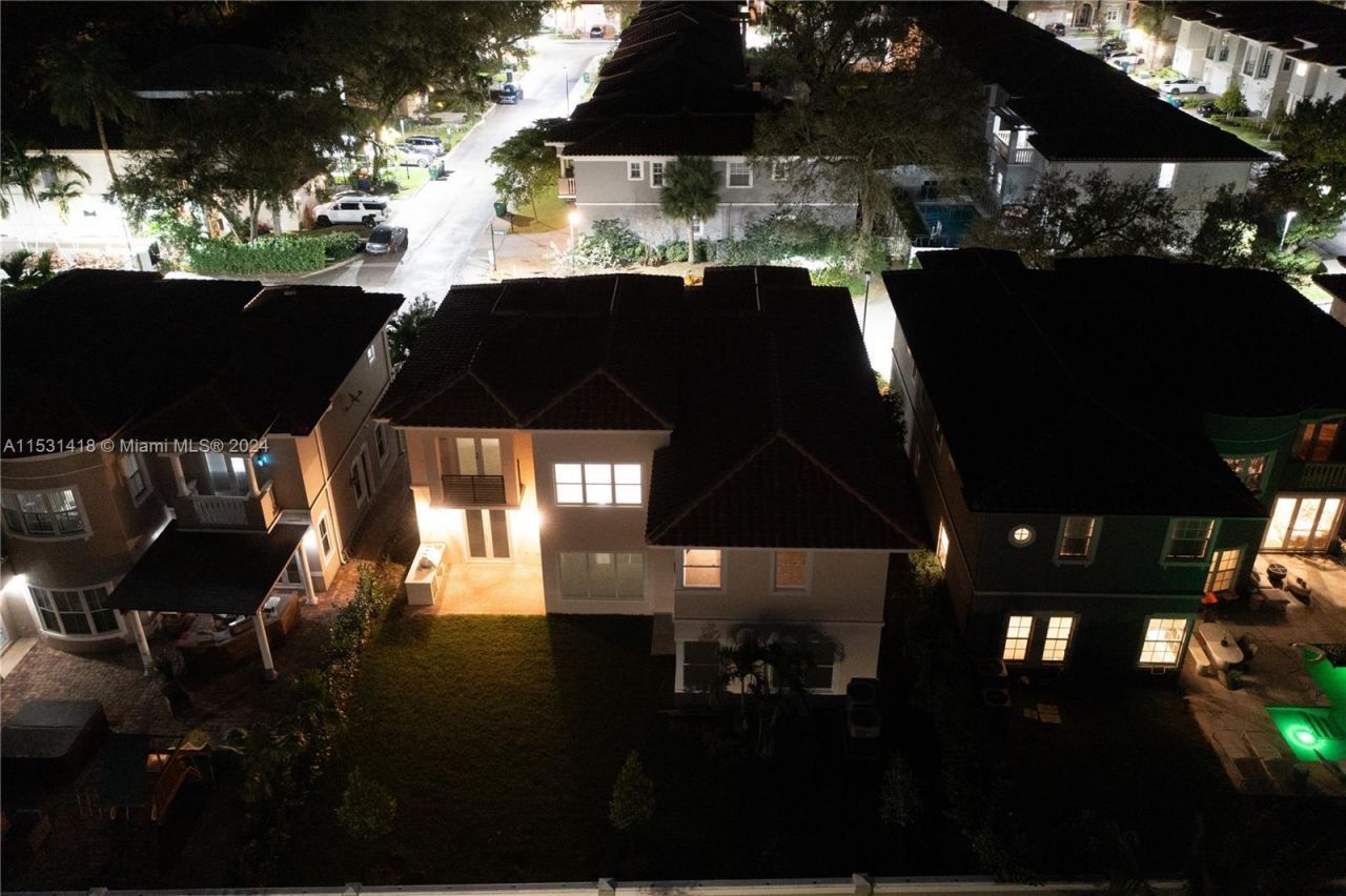 3523 Forest View Cir, Dania Beach, FL 33312 Photo