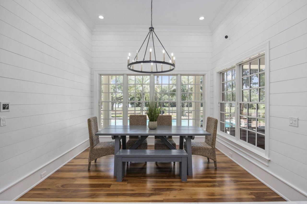 9318 Cove Dr. Photo 29