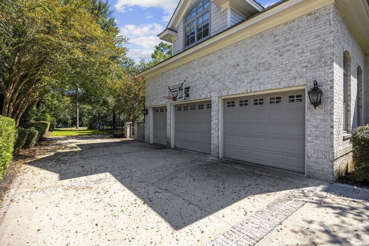 9318 Cove Dr. Photo 69