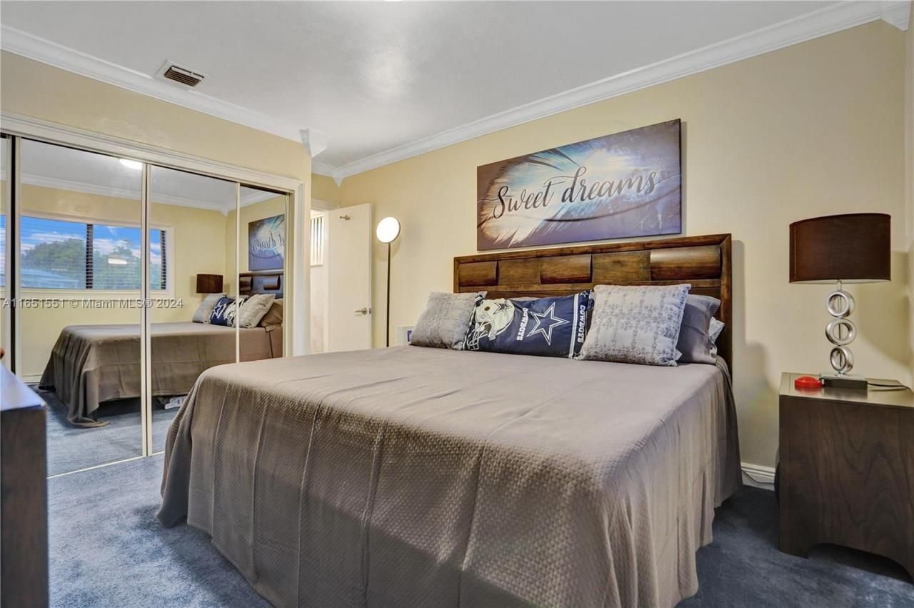 770 NW 175th Dr, Miami Gardens, FL 33169 Photo