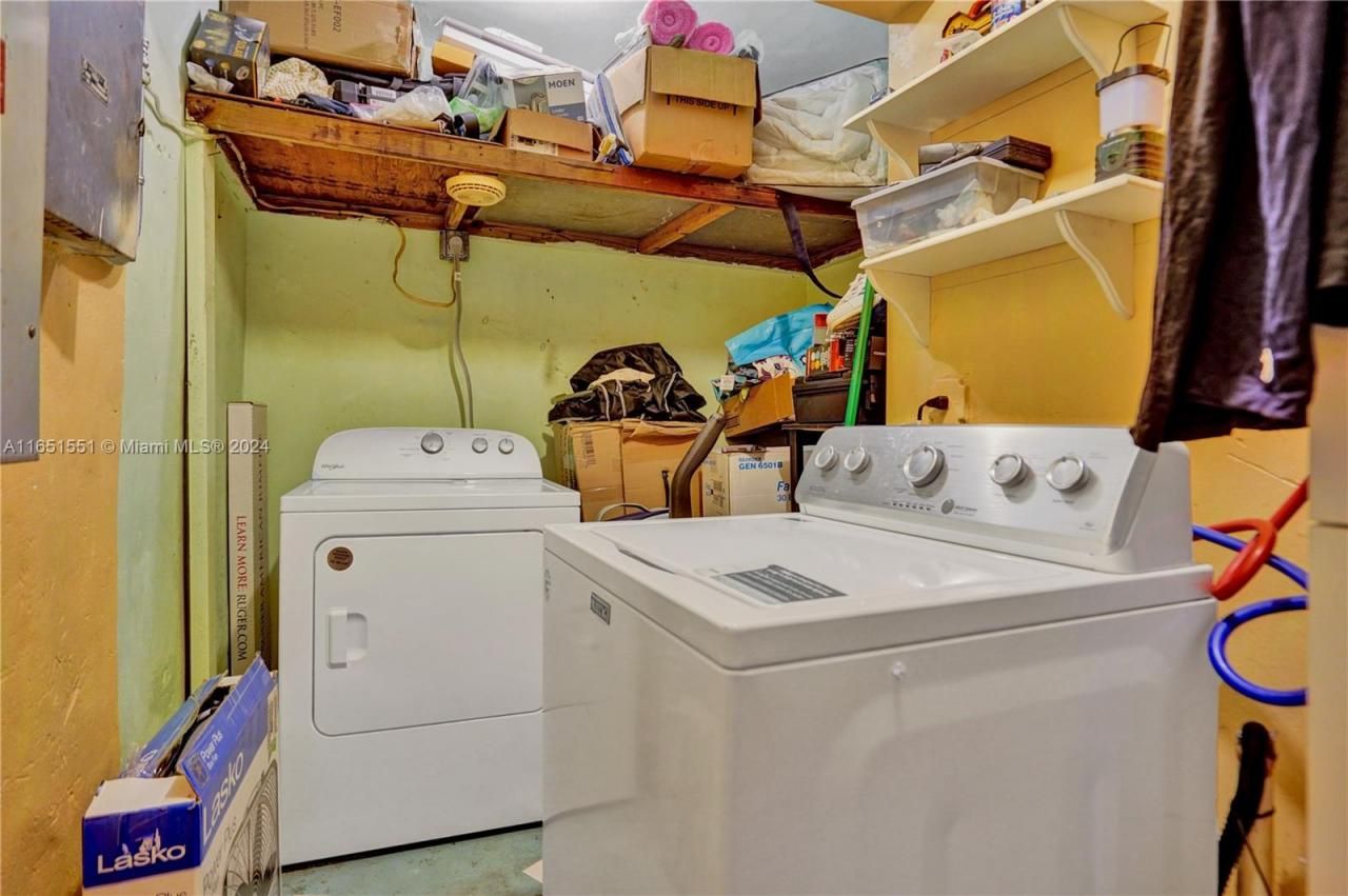 770 NW 175th Dr, Miami Gardens, FL 33169 Photo