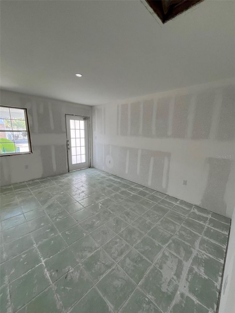 1603 Gulf Drive N, Unit 5, Bradenton Beach, FL 34217 Photo