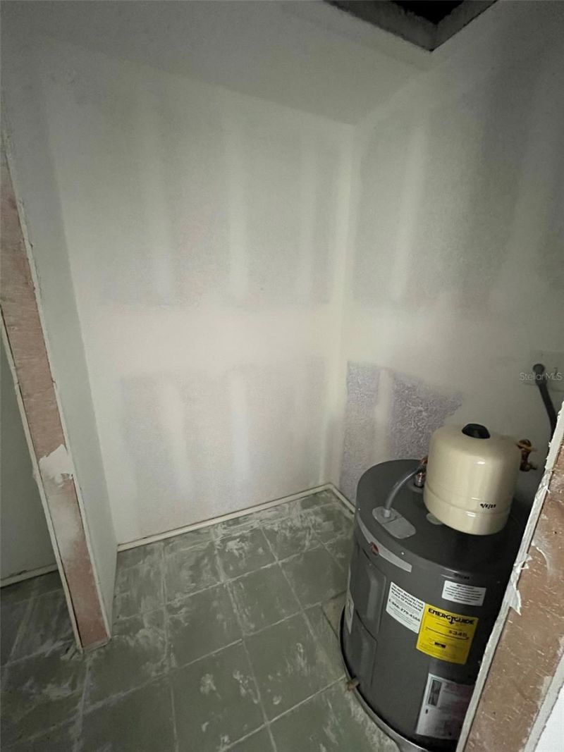 1603 Gulf Drive N, Unit 5, Bradenton Beach, FL 34217 Photo