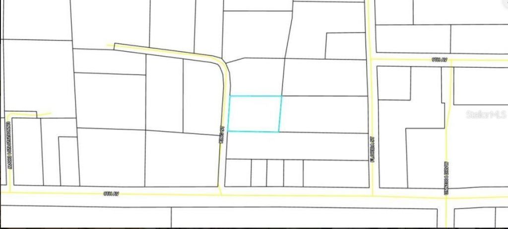 810 King Street, Graceville, FL 32440 Photo