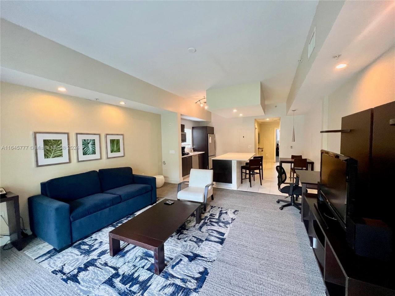 5300 NW 87th Ave, Unit 1308, Doral, FL 33178 Photo