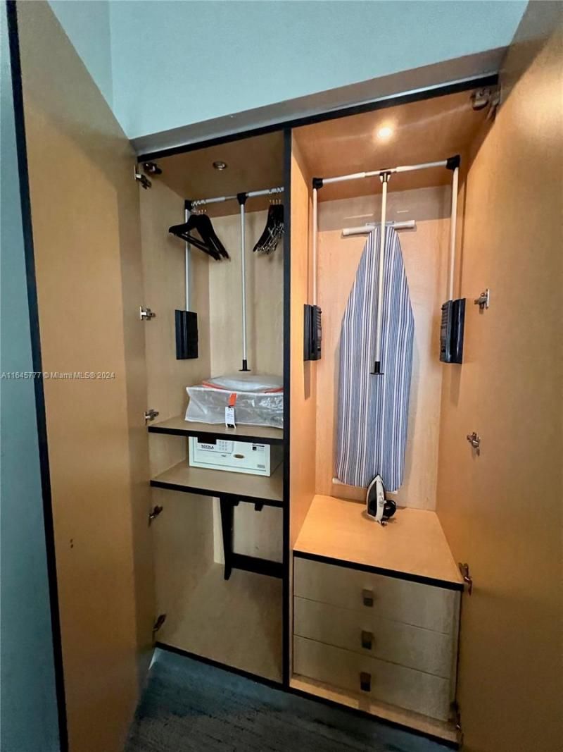 5300 NW 87th Ave, Unit 1308, Doral, FL 33178 Photo