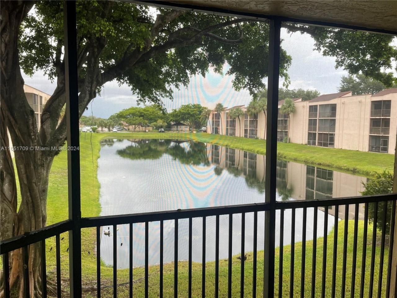 3252 Foxcroft Rd, Unit 206, Miramar, FL 33025 Photo