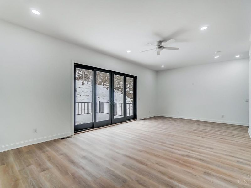 619 W Loveland Avenue, Loveland, OH 45140 Photo 11